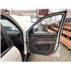 Image 37 : PARKSVILLE - 2012 HYUNDAI SANTA FE WHITE  197040 KMS - 111238-3