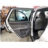 Image 46 : PARKSVILLE - 2012 HYUNDAI SANTA FE WHITE  197040 KMS - 111238-3