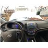 Image 55 : PARKSVILLE - 2012 HYUNDAI SANTA FE WHITE  197040 KMS - 111238-3