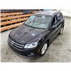 Image 4 : PARKSVILLE - 2015 VOLKSWAGEN TIGUAN BLACK  179858 KMS - 542860-1