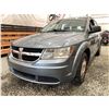 Image 2 : PARKSVILLE - 2010 DODGE JOURNEY GREY 290005 KMS - 205161-3