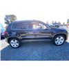 Image 16 : PARKSVILLE - 2010 VOLKSWAGEN TIGUAN BLACK 229826 KMS - 511852-3