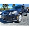 Image 2 : PARKSVILLE - 2010 VOLKSWAGEN TIGUAN BLACK 229826 KMS - 511852-3