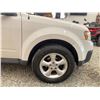 Image 25 : PARKSVILLE - 2010 MAZDA TRIBUTE WHITE 271685 KMS - BM06970