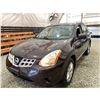 Image 3 : PARKSVILLE - 2013 NISSAN ROGUE PURPLE  228029 KMS - 133766-2