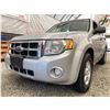 Image 2 : PARKSVILLE - 2008 FORD ESCAPE SILVER 202971 KMS - A31928-2