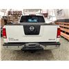 Image 18 : PARKSVILLE - 2006 NISSAN TITAN WHITE 199768 KMS - 525732-3