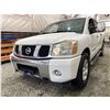 Image 2 : PARKSVILLE - 2006 NISSAN TITAN WHITE 199768 KMS - 525732-3