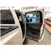 Image 40 : PARKSVILLE - 2006 NISSAN TITAN WHITE 199768 KMS - 525732-3