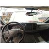 Image 15 : PARKSVILLE - 2004 CHEVROLET AVALANCHE GREY 219212 KMS - 311975-3