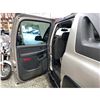 Image 31 : PARKSVILLE - 2004 CHEVROLET AVALANCHE GREY 219212 KMS - 311975-3