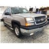 Image 34 : PARKSVILLE - 2004 CHEVROLET AVALANCHE GREY 219212 KMS - 311975-3