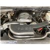 Image 38 : PARKSVILLE - 2004 CHEVROLET AVALANCHE GREY 219212 KMS - 311975-3
