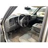 Image 47 : PARKSVILLE - 2004 CHEVROLET AVALANCHE GREY 219212 KMS - 311975-3