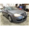 Image 8 : PARKSVILLE - 2006 VOLKSWAGEN JETTA GREY 261081 KMS - 617867-4