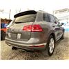 Image 14 : PARKSVILLE - 2016 VOLKSWAGEN TOUAREG GREY 228153 KMS - 011304-3