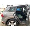 Image 40 : PARKSVILLE - 2016 VOLKSWAGEN TOUAREG GREY 228153 KMS - 011304-3