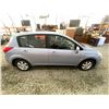 Image 12 : PARKSVILLE - 2011 NISSAN VERSA BLUE 174360 KMS - 450947-2