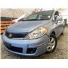 Image 1 : PARKSVILLE - 2011 NISSAN VERSA BLUE 174360 KMS - 450947-2
