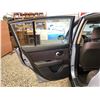 Image 46 : PARKSVILLE - 2011 NISSAN VERSA BLUE 174360 KMS - 450947-2