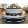 Image 5 : PARKSVILLE - 2011 NISSAN VERSA BLUE 174360 KMS - 450947-2