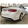 Image 14 : PARKSVILLE - 2016 CHRYSLER 200 WHITE 195143 KMS - 158669-1