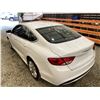 Image 22 : PARKSVILLE - 2016 CHRYSLER 200 WHITE 195143 KMS - 158669-1