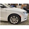 Image 25 : PARKSVILLE - 2016 CHRYSLER 200 WHITE 195143 KMS - 158669-1