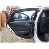 Image 46 : PARKSVILLE - 2016 CHRYSLER 200 WHITE 195143 KMS - 158669-1