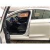 Image 48 : PARKSVILLE - 2016 CHRYSLER 200 WHITE 195143 KMS - 158669-1