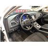 Image 50 : PARKSVILLE - 2016 CHRYSLER 200 WHITE 195143 KMS - 158669-1