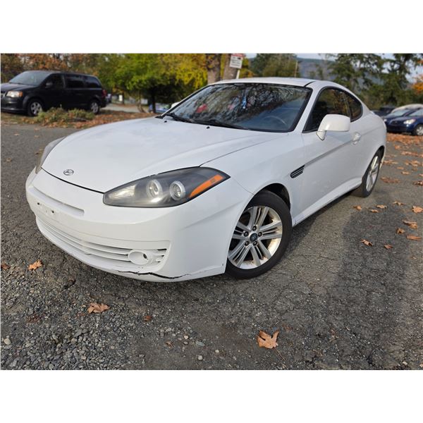 DUNCAN - 2008 HYUNDAI TIBURON WHITE 209377 KMS - 289583-3