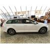 Image 11 : PARKSVILLE - 2017 VOLKSWAGEN GOLF SPORTWAGEN WHITE 164752 KMS - 523165-3