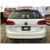 Image 17 : PARKSVILLE - 2017 VOLKSWAGEN GOLF SPORTWAGEN WHITE 164752 KMS - 523165-3
