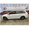 Image 23 : PARKSVILLE - 2017 VOLKSWAGEN GOLF SPORTWAGEN WHITE 164752 KMS - 523165-3