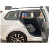 Image 40 : PARKSVILLE - 2017 VOLKSWAGEN GOLF SPORTWAGEN WHITE 164752 KMS - 523165-3