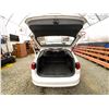 Image 43 : PARKSVILLE - 2017 VOLKSWAGEN GOLF SPORTWAGEN WHITE 164752 KMS - 523165-3