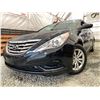 Image 1 : PARKSVILLE - 2011 HYUNDAI SONATA BLACK 136177 KMS - 016400-2