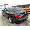 Image 21 : PARKSVILLE - 2011 HYUNDAI SONATA BLACK 136177 KMS - 016400-2