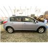 Image 11 : PARKSVILLE - 2011 NISSAN VERSA BLUE 174360 KMS - 450947-2