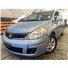 Image 1 : PARKSVILLE - 2011 NISSAN VERSA BLUE 174360 KMS - 450947-2