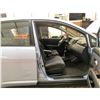 Image 36 : PARKSVILLE - 2011 NISSAN VERSA BLUE 174360 KMS - 450947-2