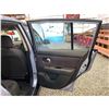 Image 41 : PARKSVILLE - 2011 NISSAN VERSA BLUE 174360 KMS - 450947-2
