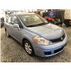Image 9 : PARKSVILLE - 2011 NISSAN VERSA BLUE 174360 KMS - 450947-2