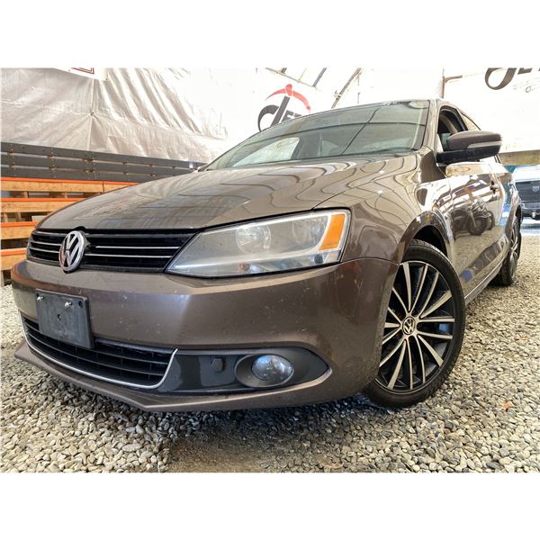PARKSVILLE - 2013 VOLKSWAGEN JETTA BROWN 430133 KMS - 355286-3