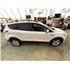 Image 12 : PARKSVILLE - 2016 FORD ESCAPE WHITE  KMS - C46858-2