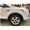 Image 25 : PARKSVILLE - 2016 FORD ESCAPE WHITE  KMS - C46858-2