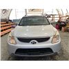 Image 6 : PARKSVILLE - 2010 HYUNDAI VERACRUZ SILVER 232123 KMS - 120357-3