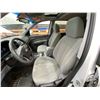 Image 51 : PARKSVILLE - 2012 HYUNDAI SANTA FE WHITE  197040 KMS - 111238-3