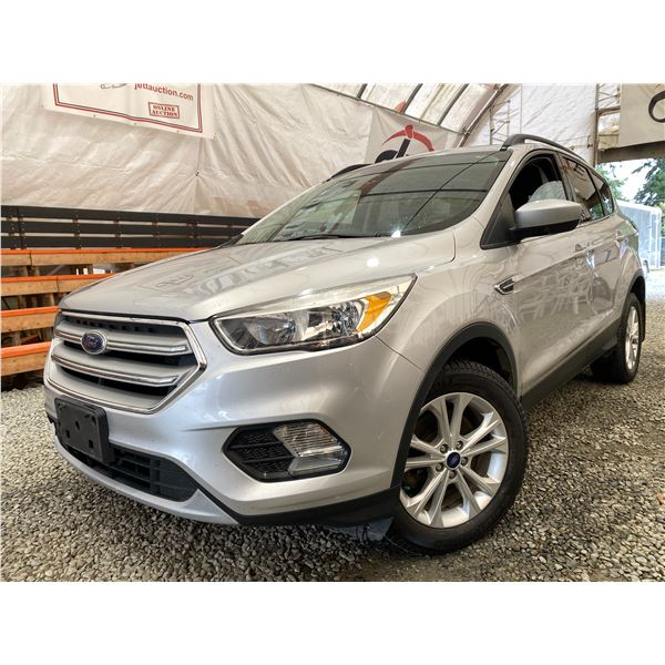 PARKSVILLE - 2018 FORD ESCAPE SILVER 139955 KMS - C15603-2
